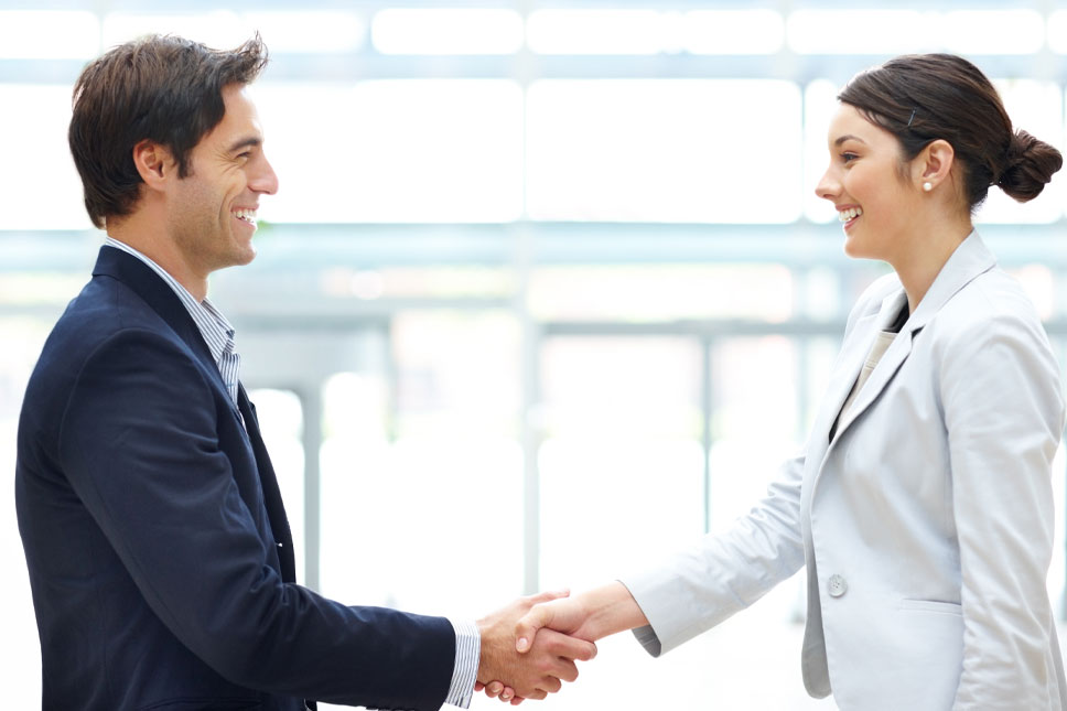 Keesing-employment-recruitment- woman and man shaking hand recruitment.